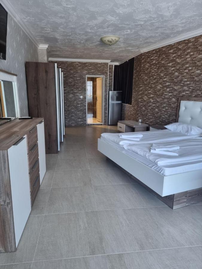 Deluxe Apartments Gallery 2 Sunny Beach Ngoại thất bức ảnh