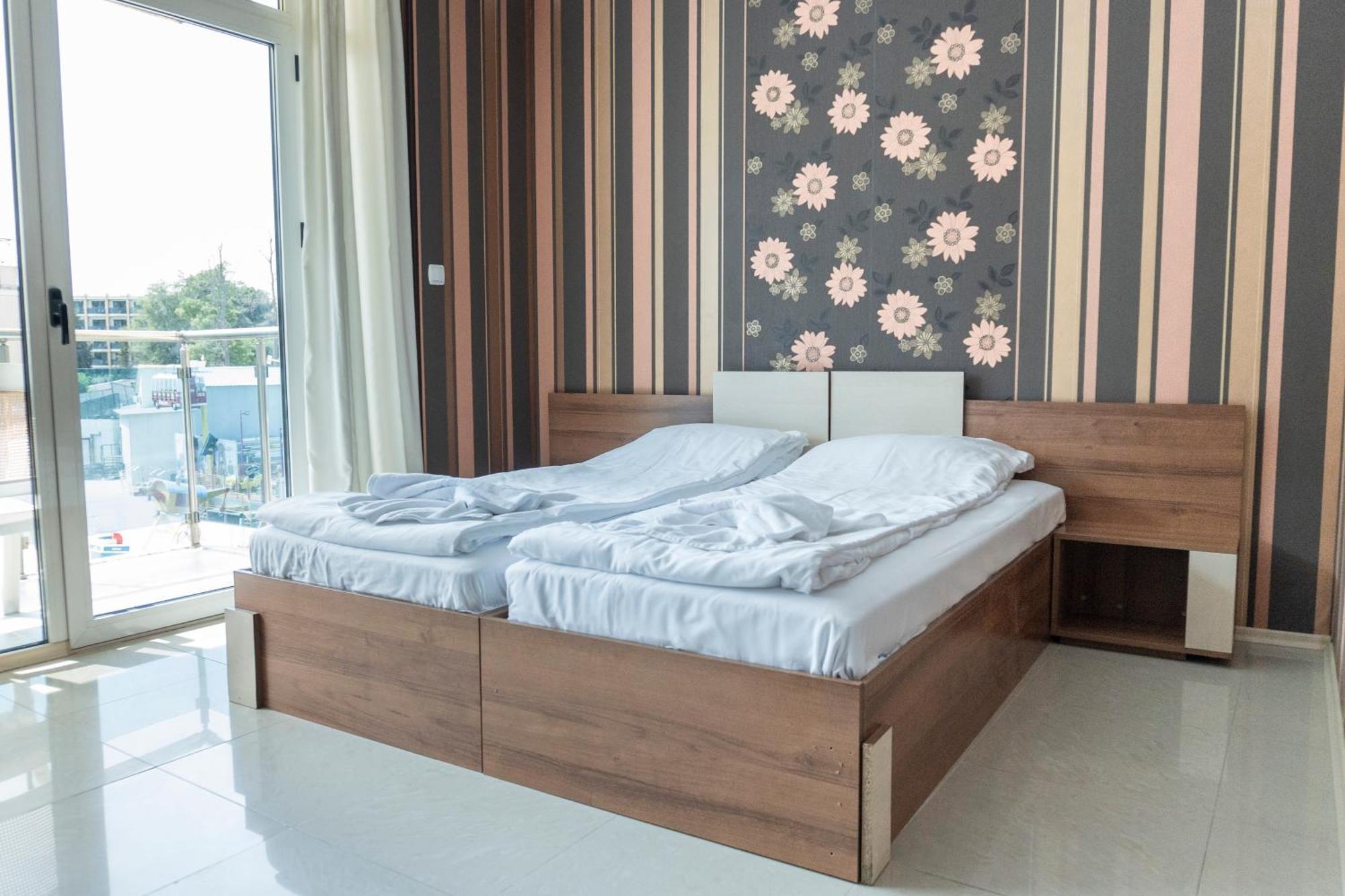 Deluxe Apartments Gallery 2 Sunny Beach Ngoại thất bức ảnh