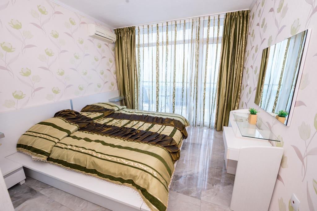 Deluxe Apartments Gallery 2 Sunny Beach Ngoại thất bức ảnh