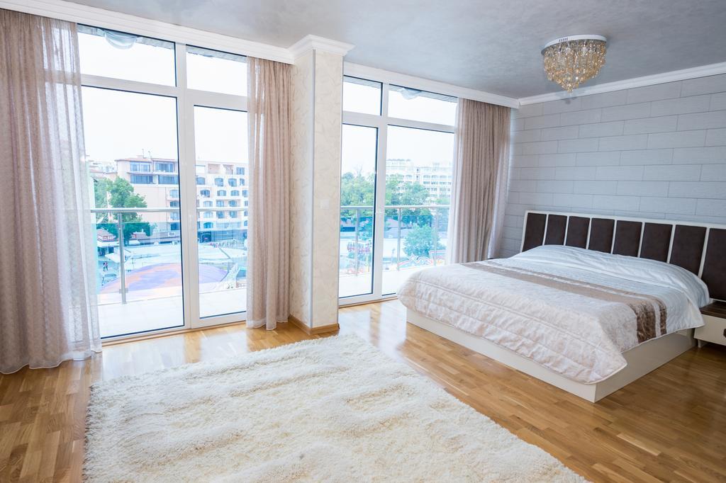 Deluxe Apartments Gallery 2 Sunny Beach Ngoại thất bức ảnh
